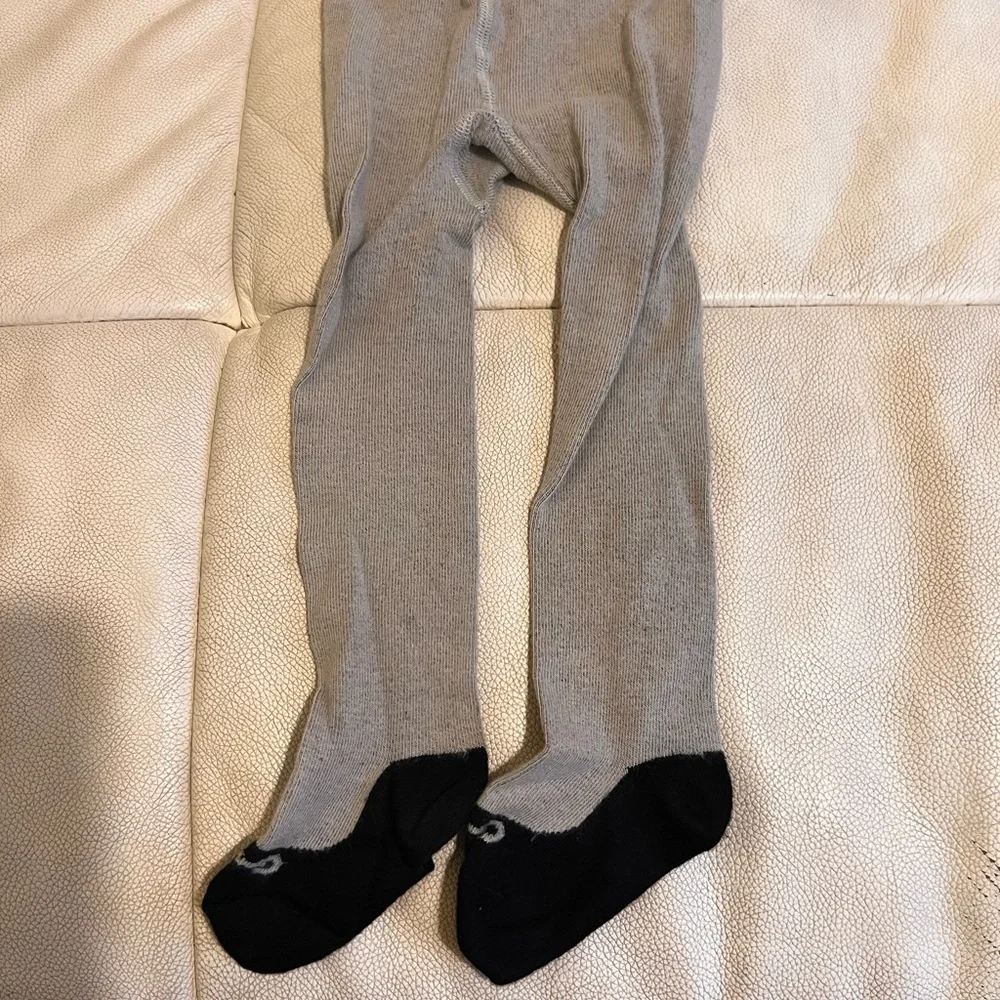 Gucci authentic grey tights size 2 good condition !